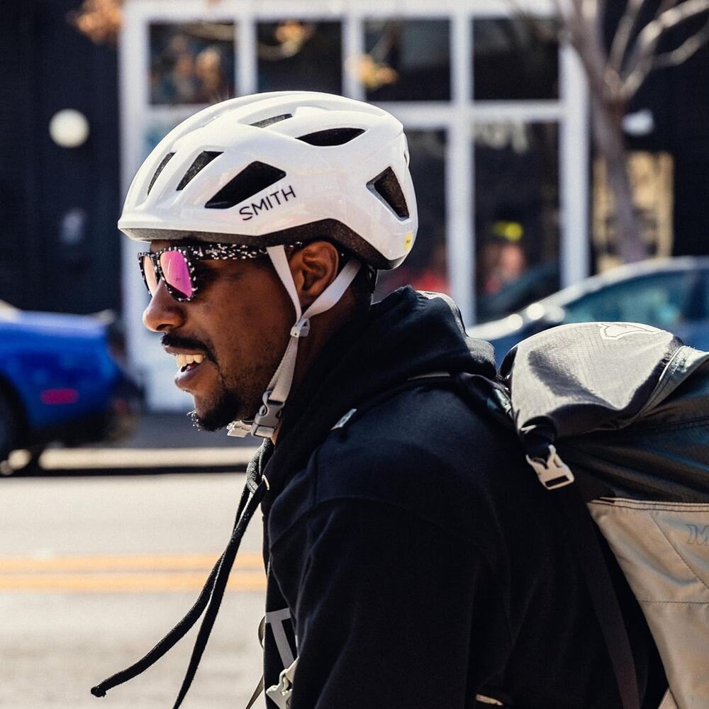 SMITH White Cycling Helmet - Picture 5 of 5